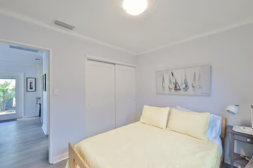 Photo of Bedroom in North Hyde Park