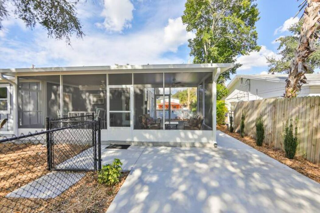 Photo of Patio Balcony in North Hyde Park