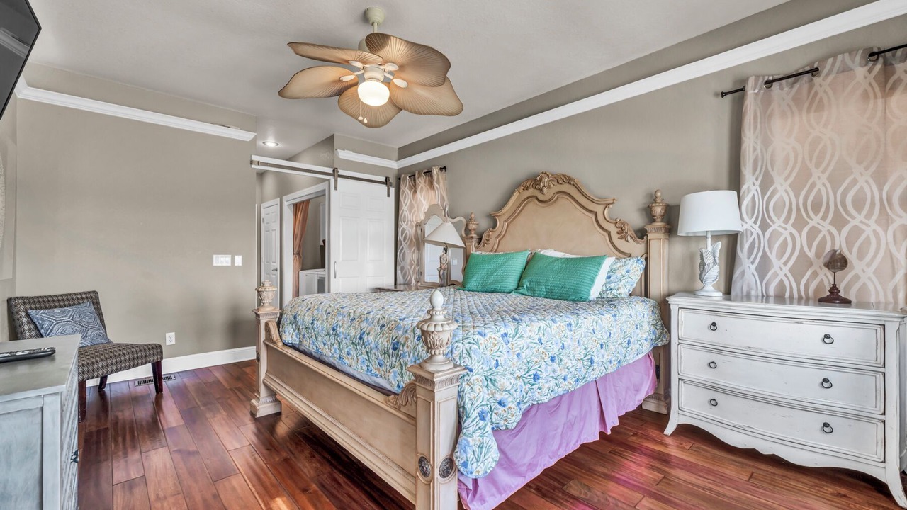 Photo of Bedroom in Mary Esther