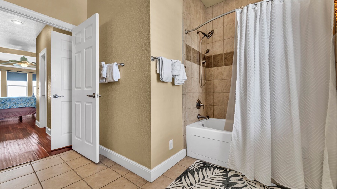 Photo of Bathroom in Mary Esther
