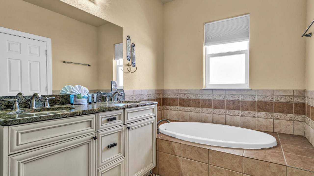 Photo of Bathroom in Mary Esther