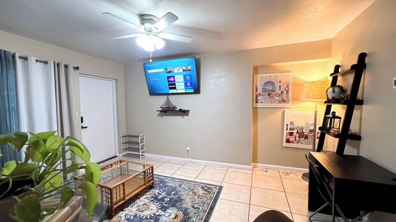Photo of Livingroom in Fort Myers