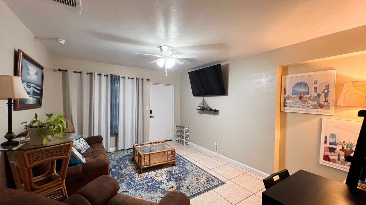 Photo of Livingroom in Fort Myers