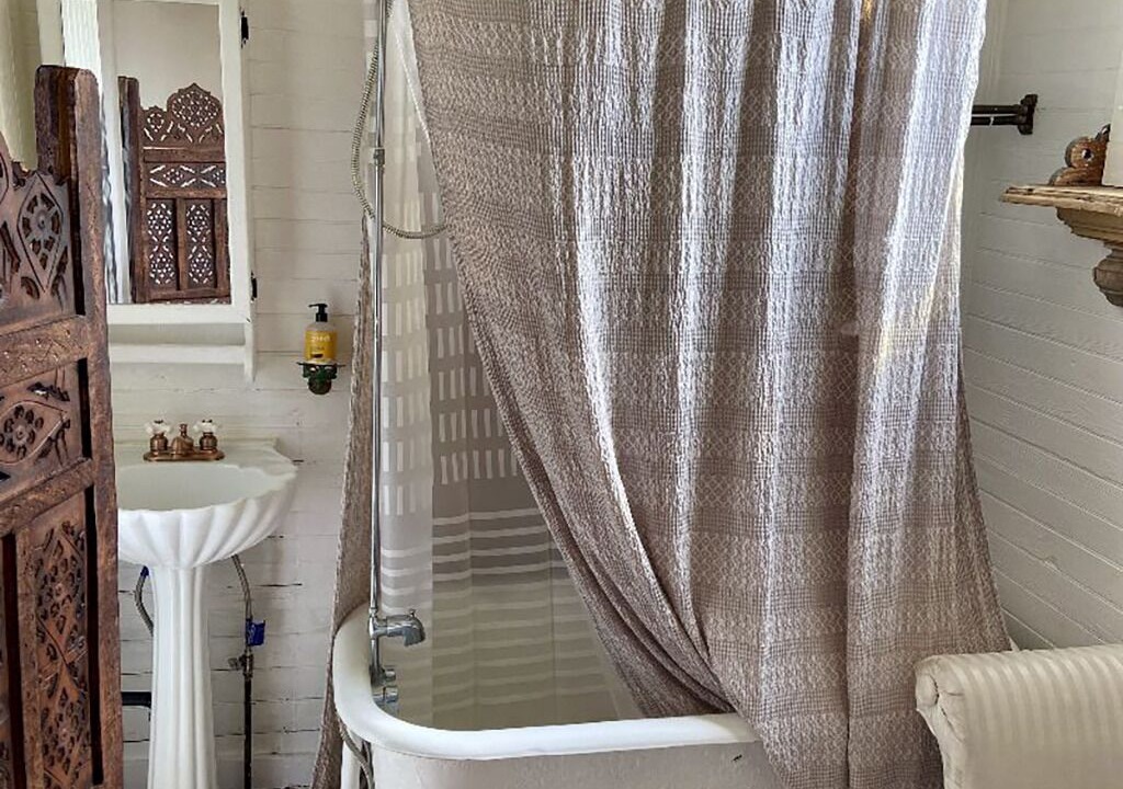 Photo of Bathroom in Algiers Point