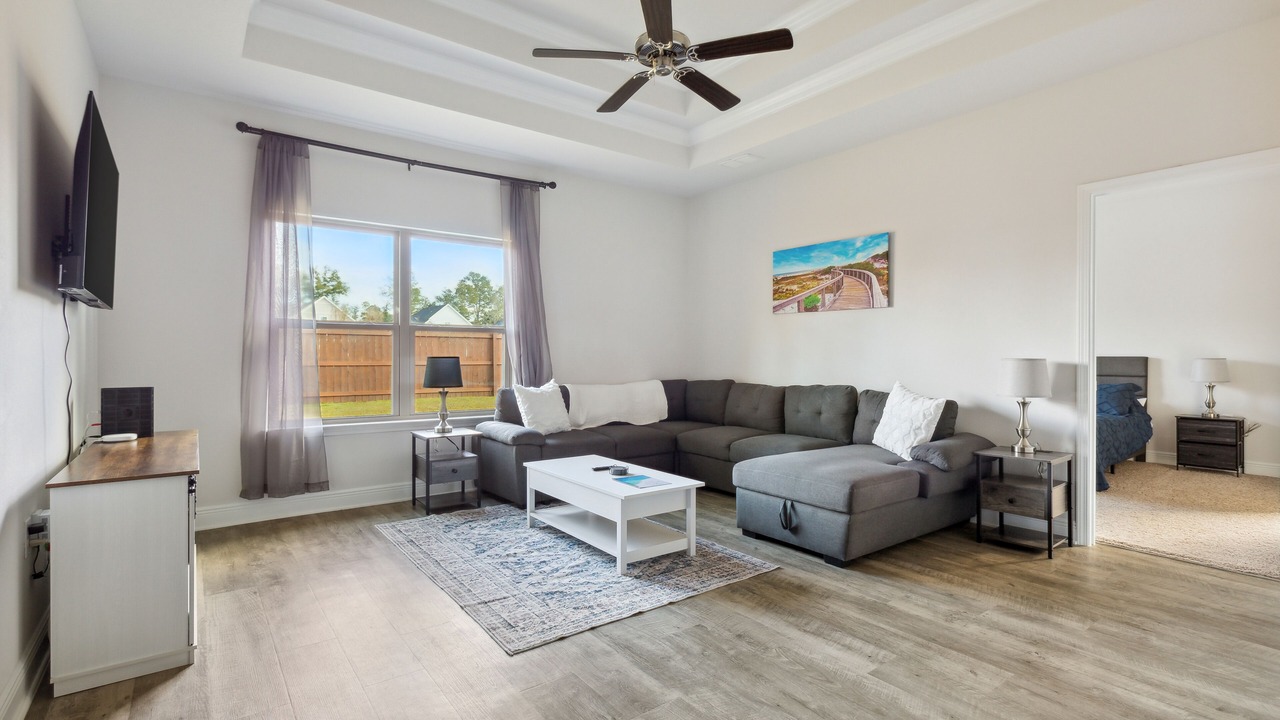 Photo of Livingroom in Milton