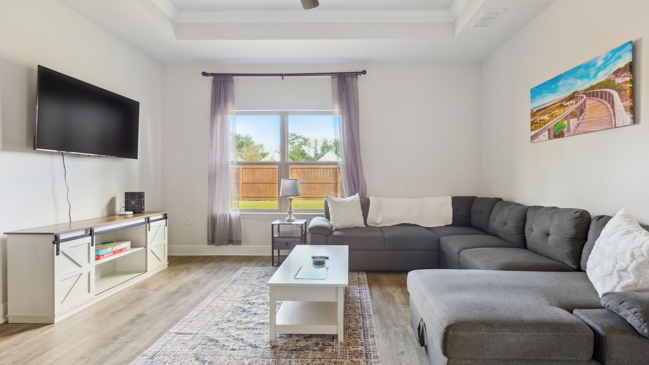 Photo of Livingroom in Milton