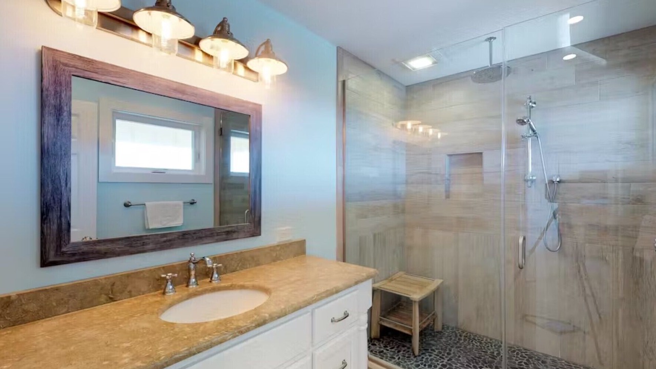 Photo of Bathroom in East End