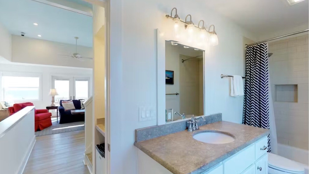 Photo of Bathroom in East End