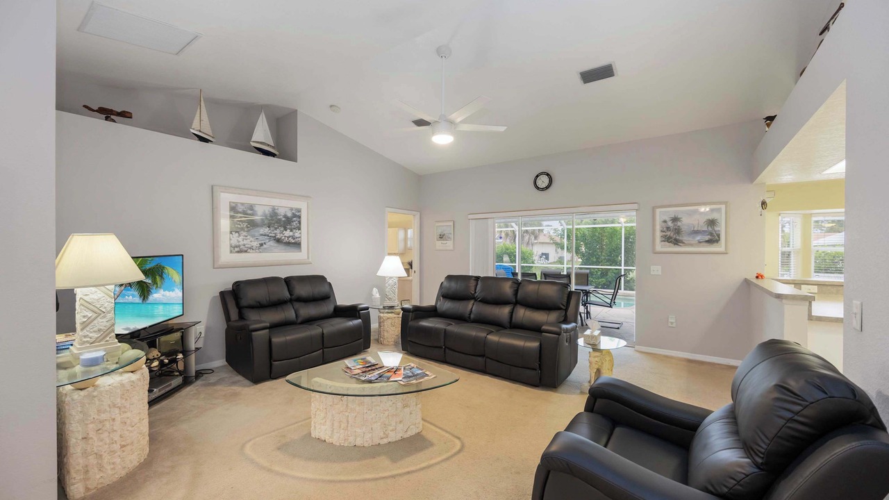 Photo of Livingroom in Rotonda Lakes