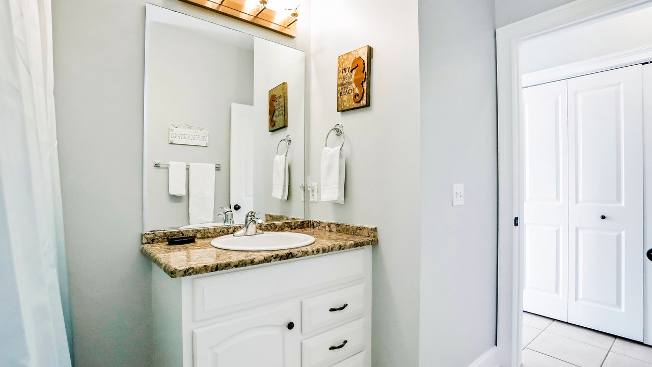 Photo of Bathroom in Dune Allen Beach