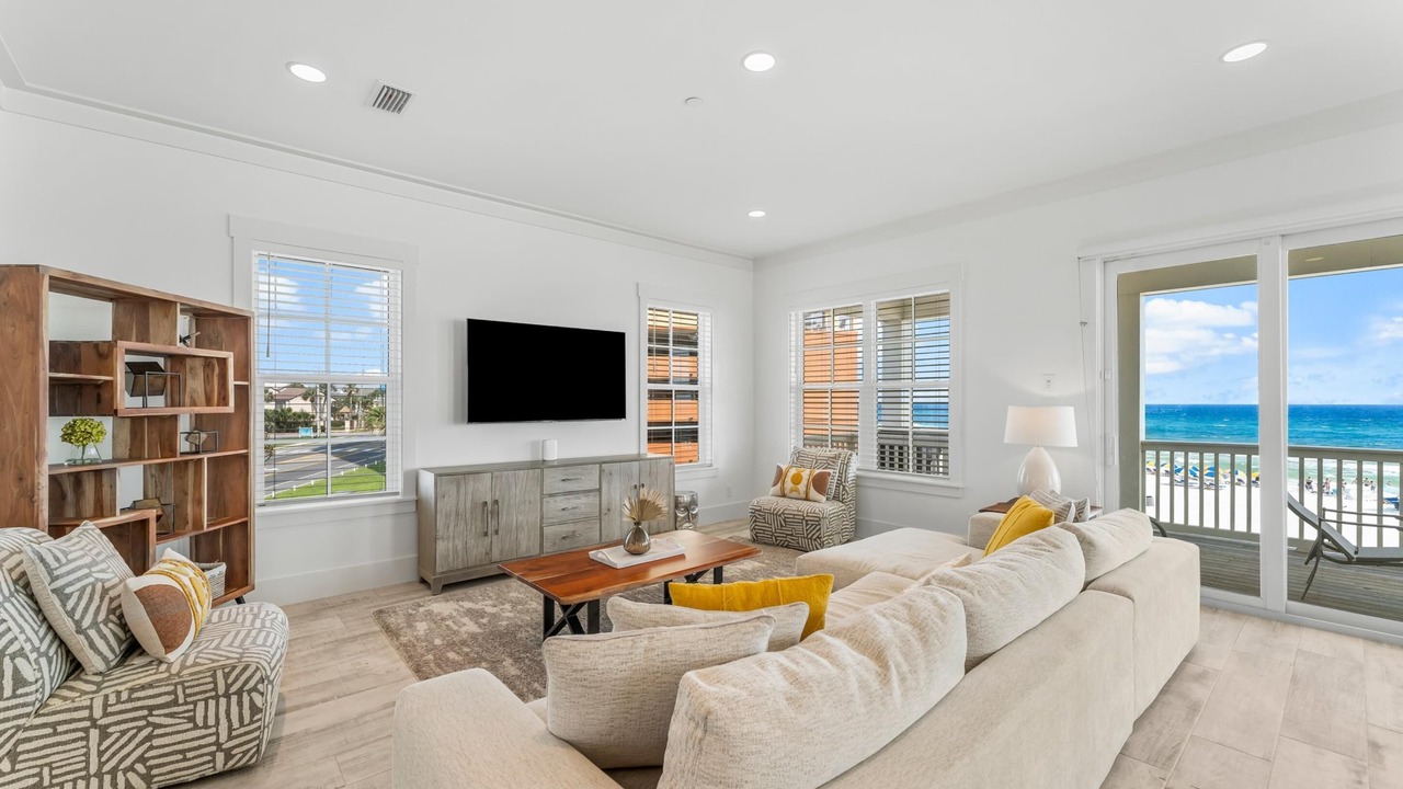 Photo of Livingroom in West Panama City Beach