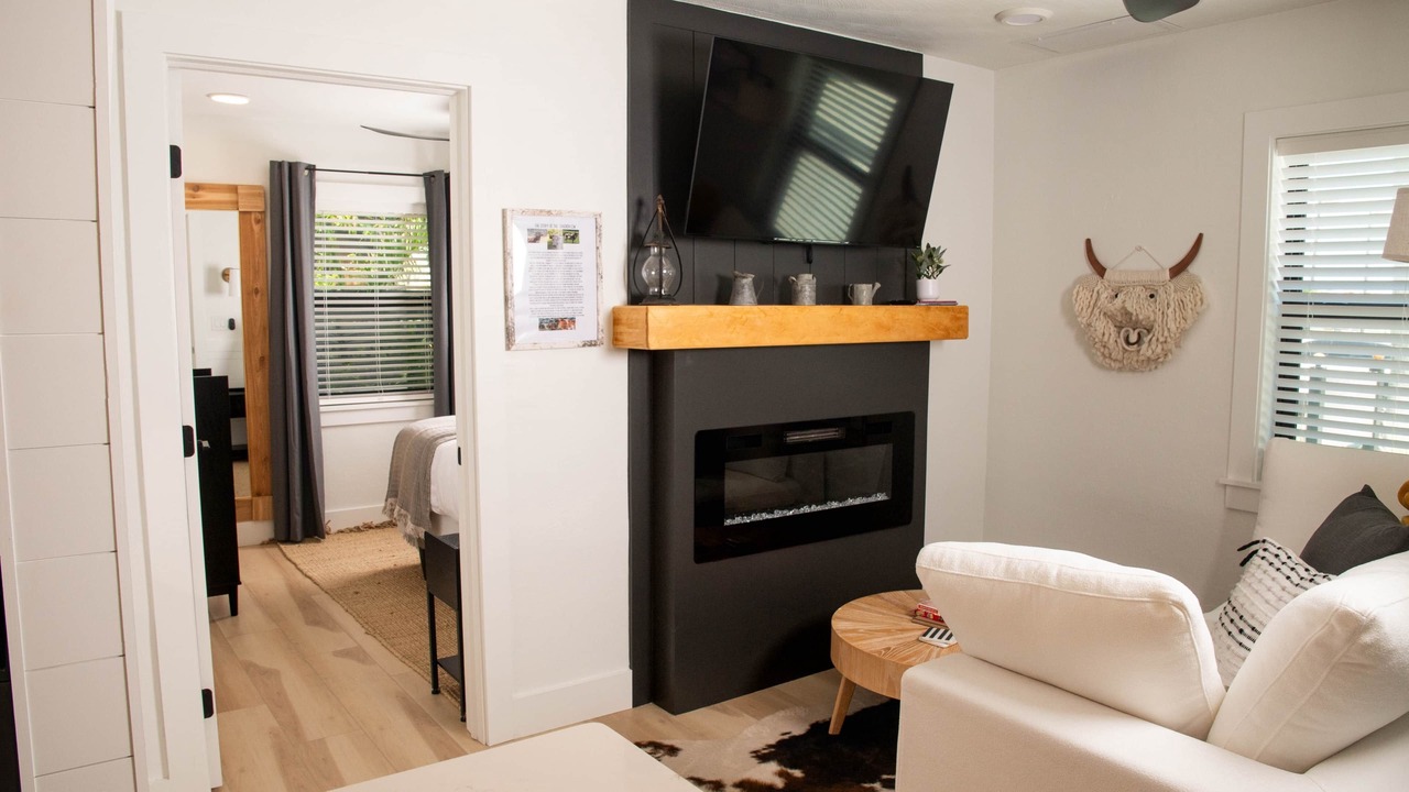 Photo of Livingroom in Fort Myers River District