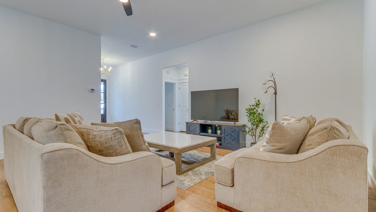 Photo of Bedroom in Gulf Breeze