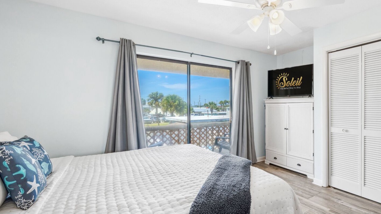 Photo of Bedroom in Silver Sands Beach