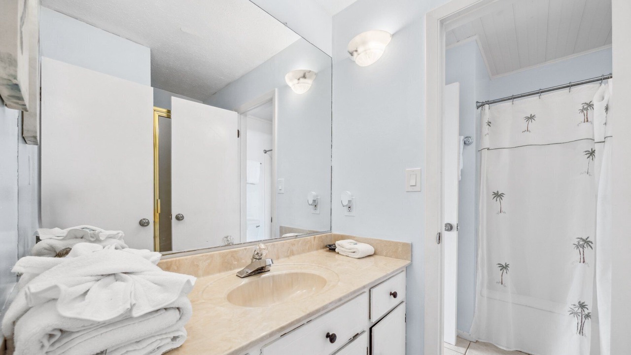 Photo of Bathroom in Silver Sands Beach