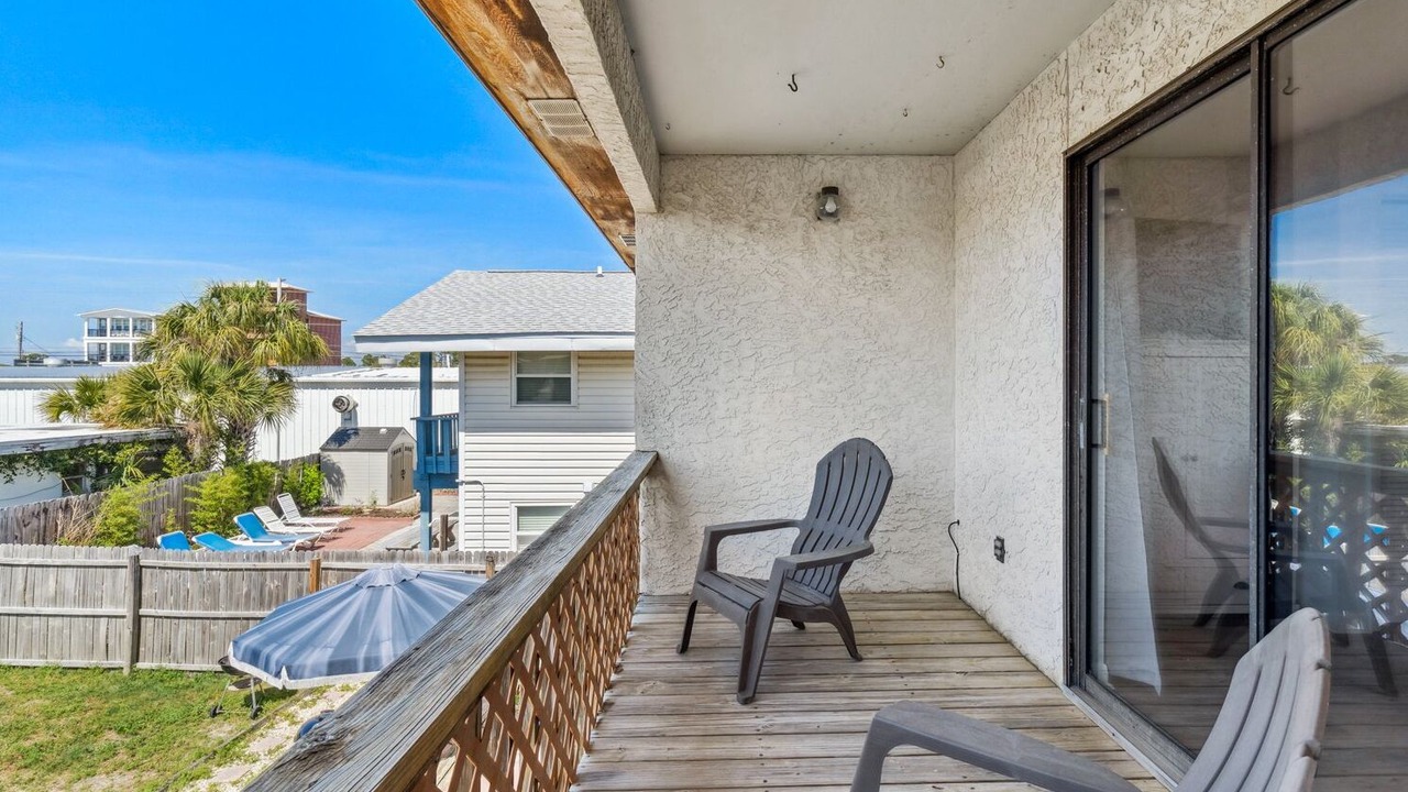 Photo of Patio Balcony in Silver Sands Beach