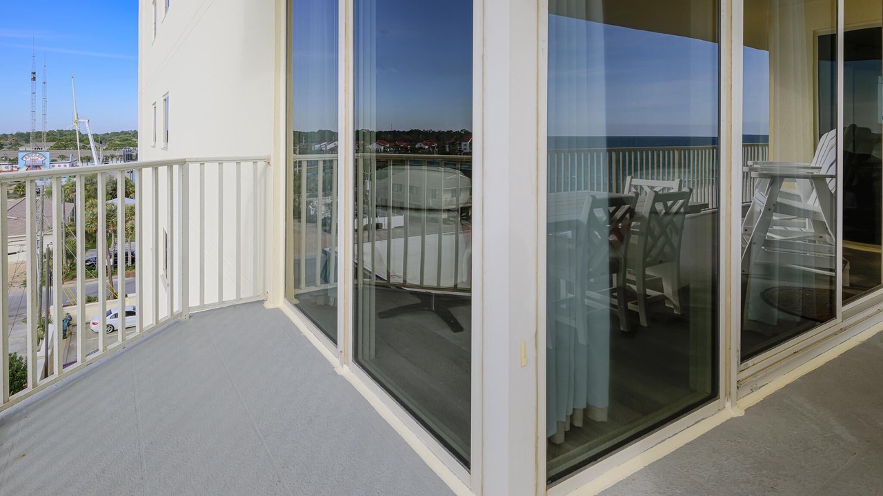 Photo of Patio Balcony in Bel Air
