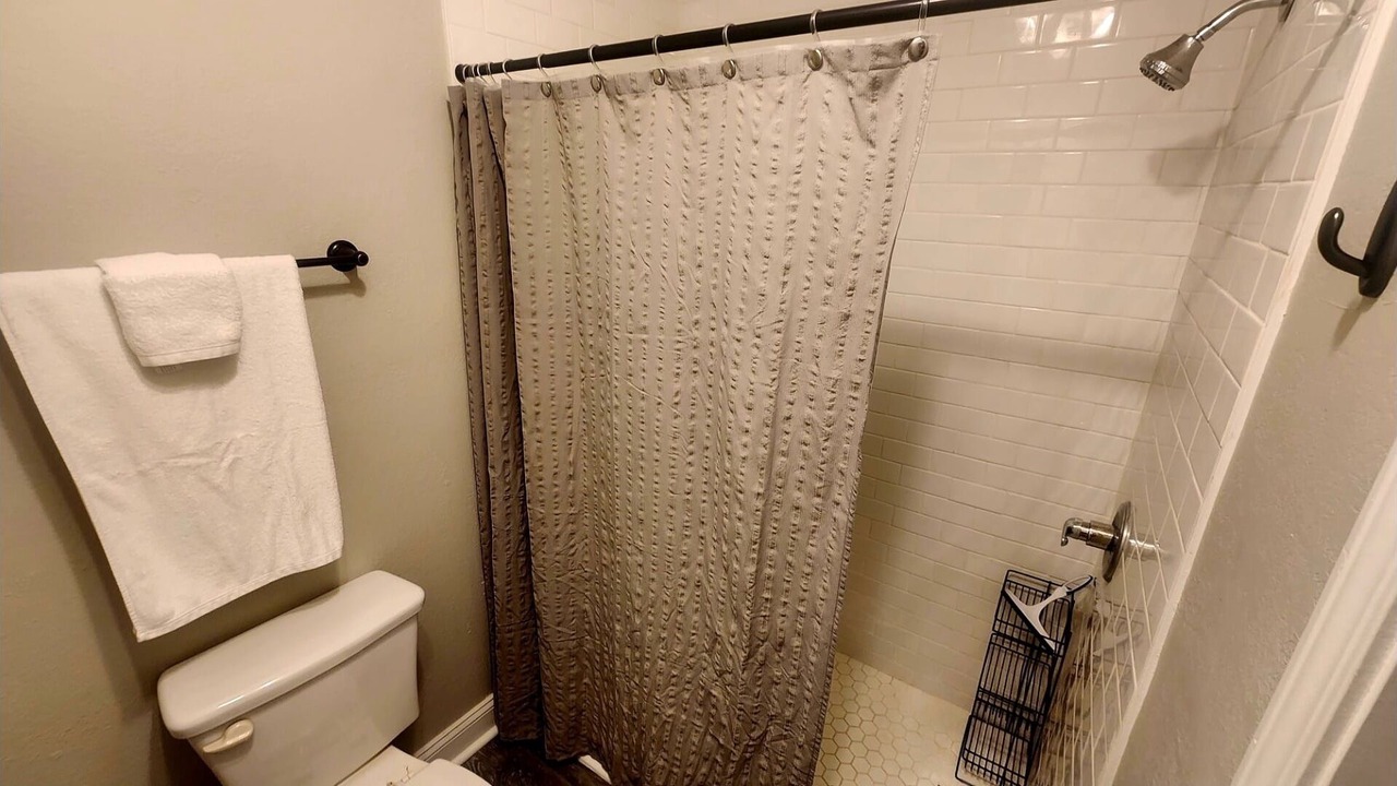 Photo of Bathroom in Wright