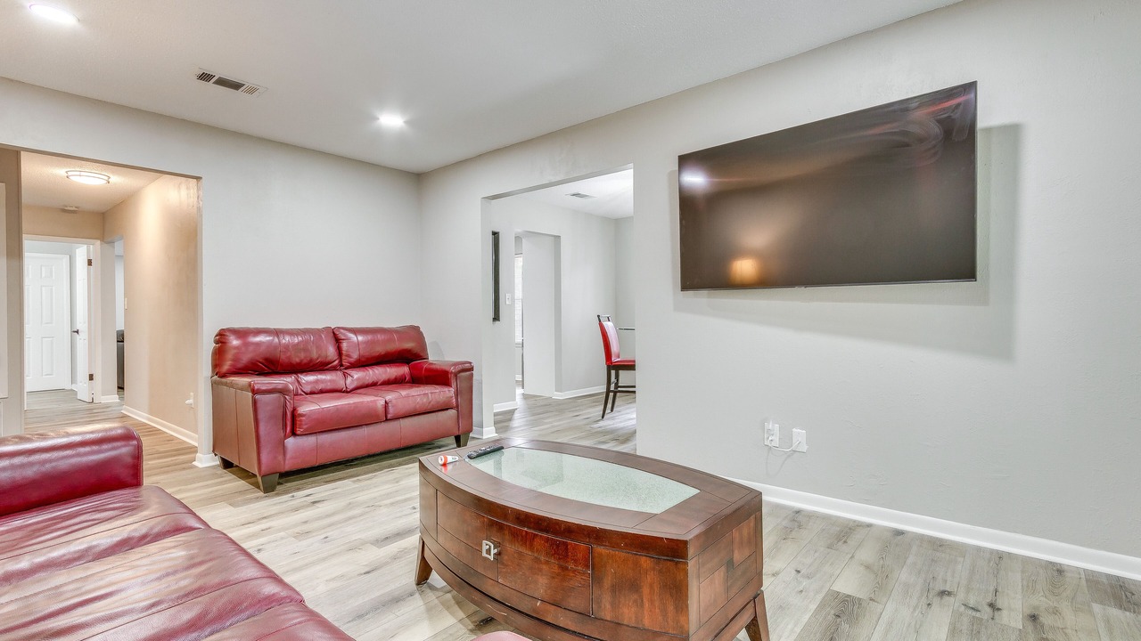 Photo of Livingroom in Myrtle Grove
