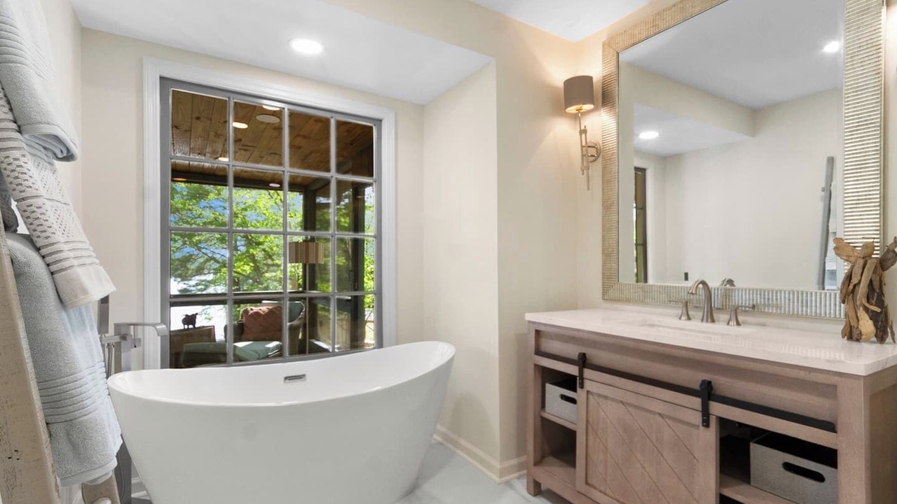 Photo of Bathroom in Samantha