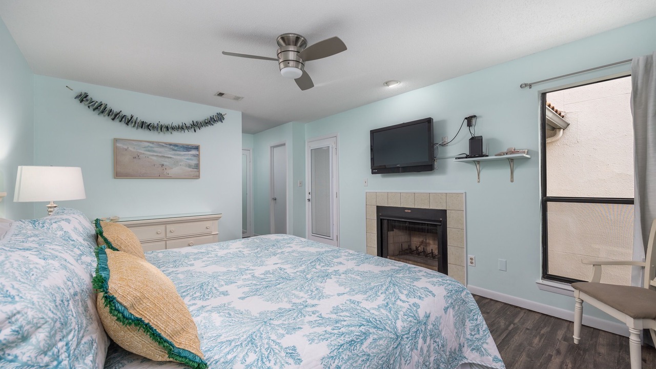 Photo of Bedroom in Four Mile Village