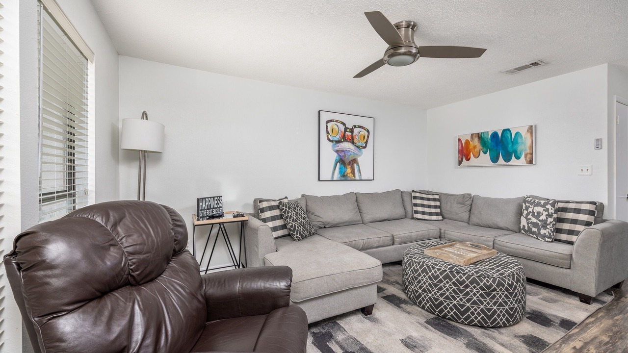 Photo of Livingroom in Four Mile Village