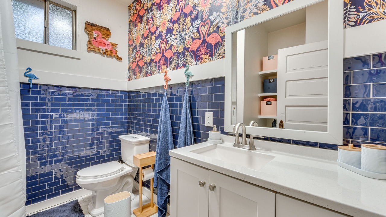 Photo of Bathroom in Roseland Terrace Historic District