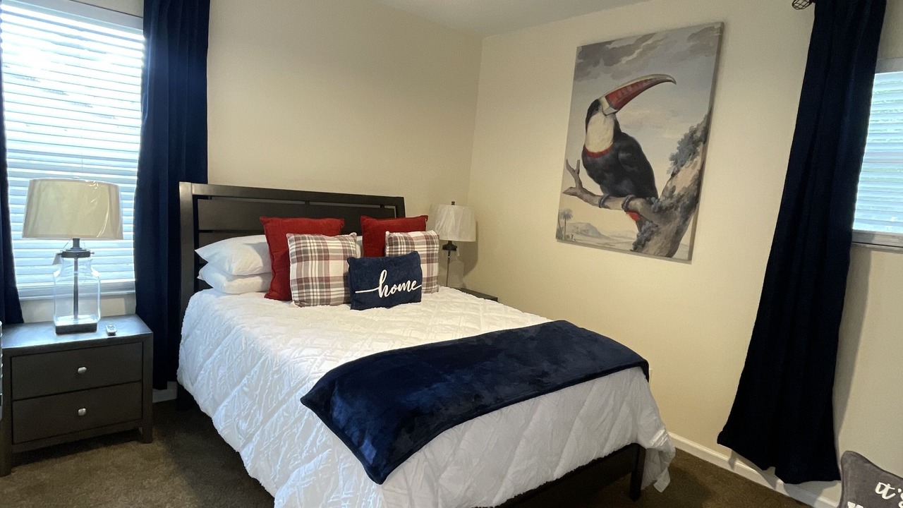 Photo of Bedroom in Urban Core