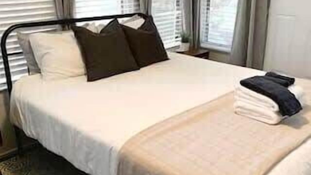 Photo of Bedroom in Freetown - Port Rico