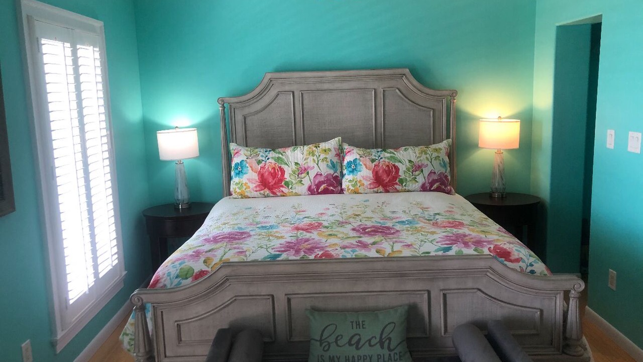 Photo of Bedroom in Apalachicola