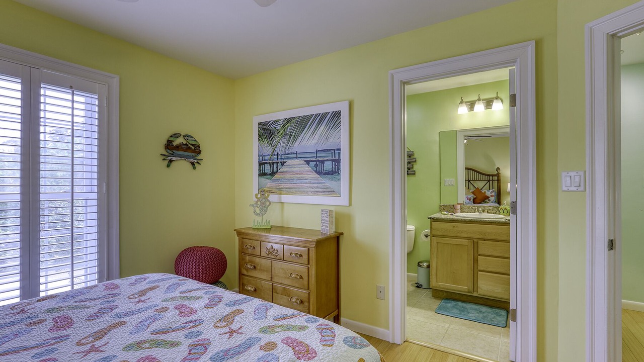 Photo of Bedroom in Apalachicola