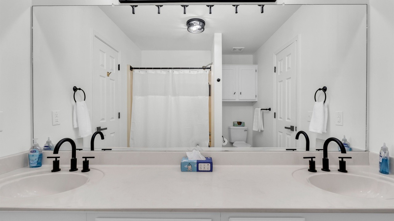 Photo of Bathroom in Starkville
