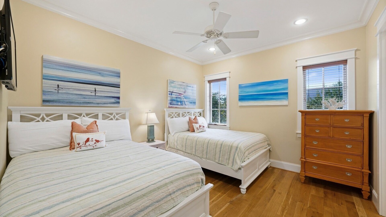 Photo of Bedroom in Lakeside at Blue Mountain Beach