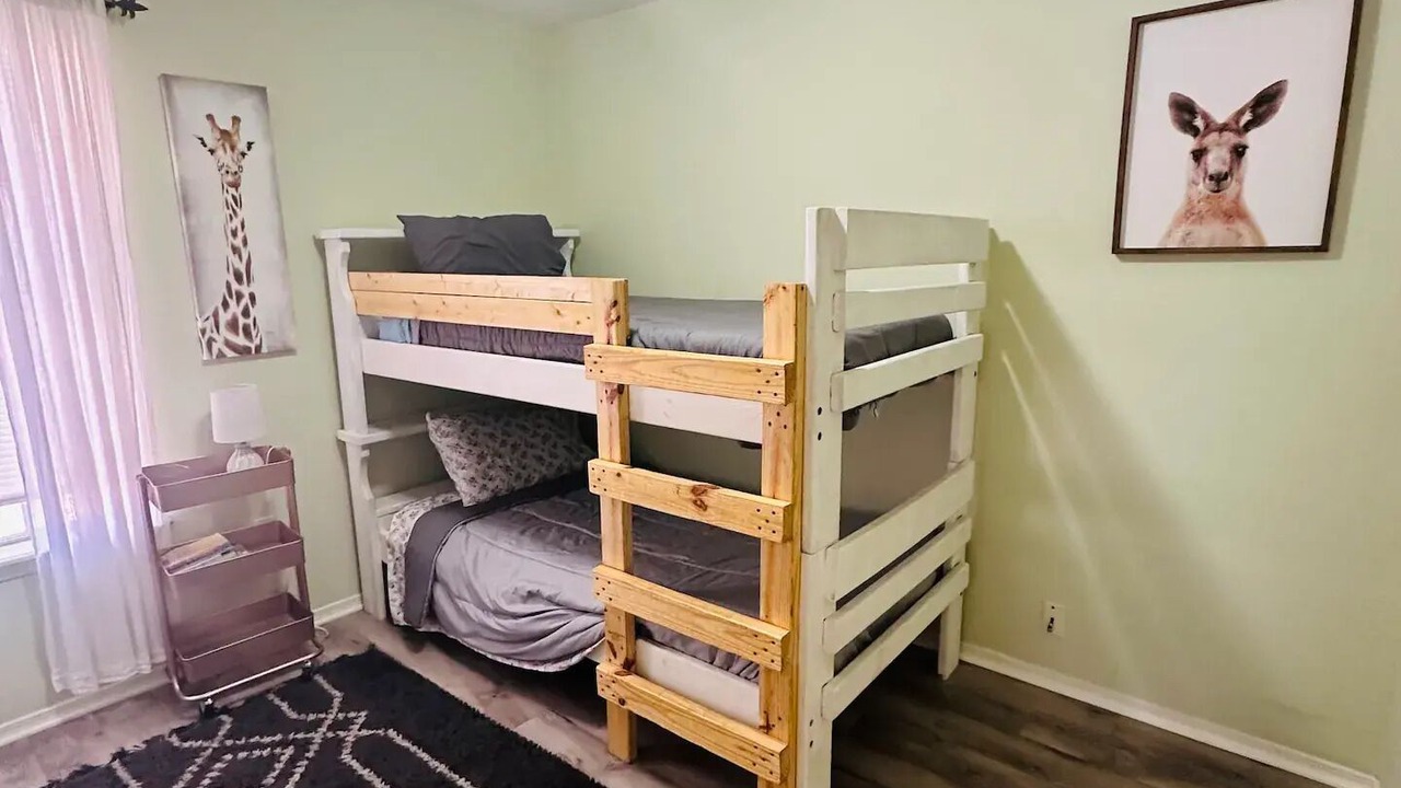 Photo of Bedroom in Gulfport