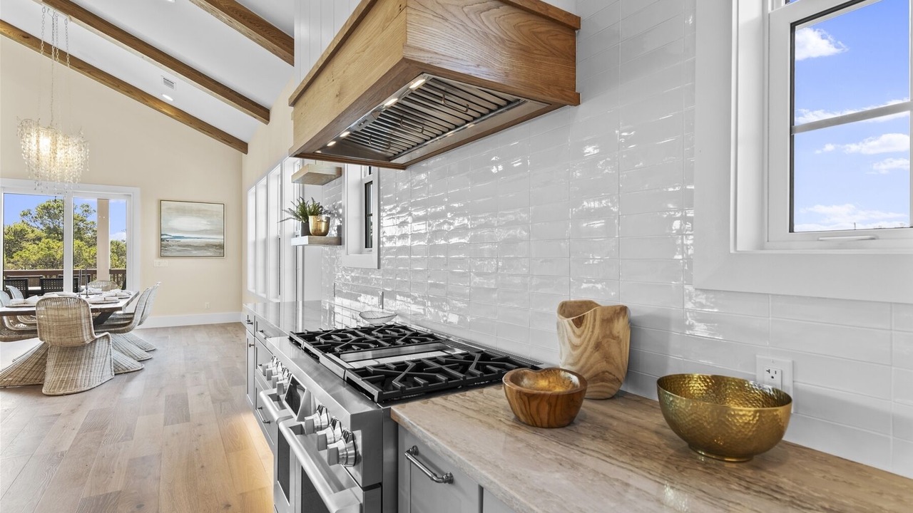 Photo of Kitchen in Gulfview Heights