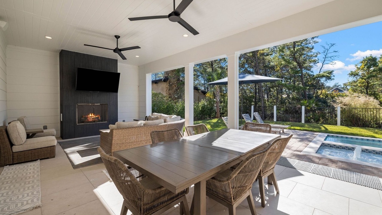 Photo of Outdoor in Gulfview Heights