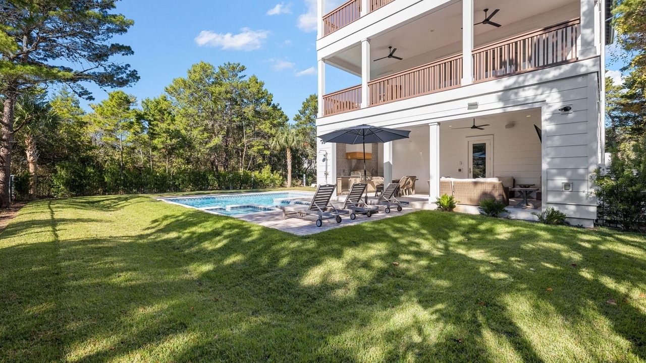 Photo of Outdoor in Gulfview Heights