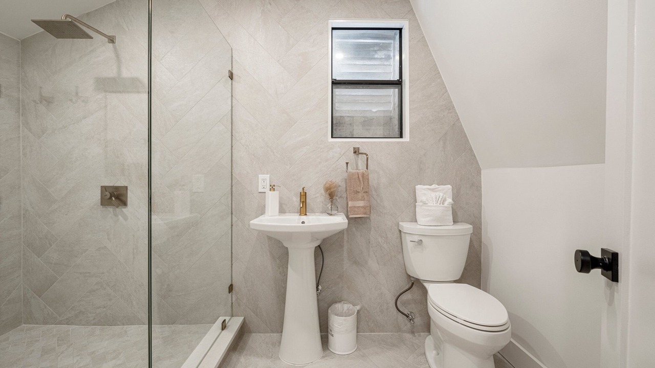 Photo of Bathroom in Upper Grand Lagoon