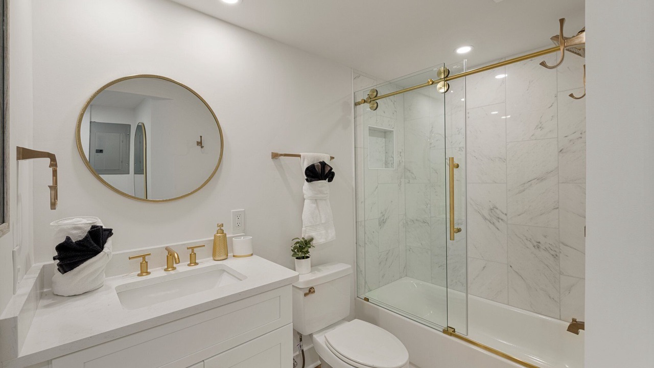 Photo of Bathroom in Upper Grand Lagoon