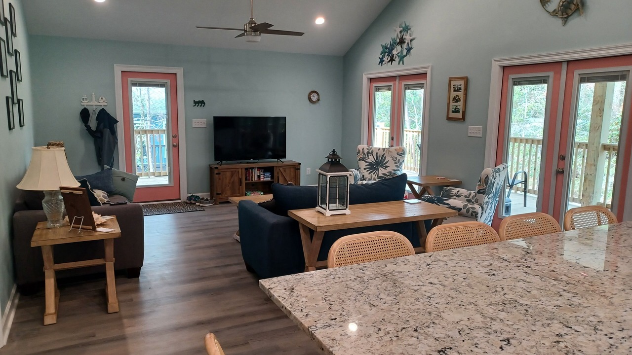 Photo of Livingroom in Pass Drury