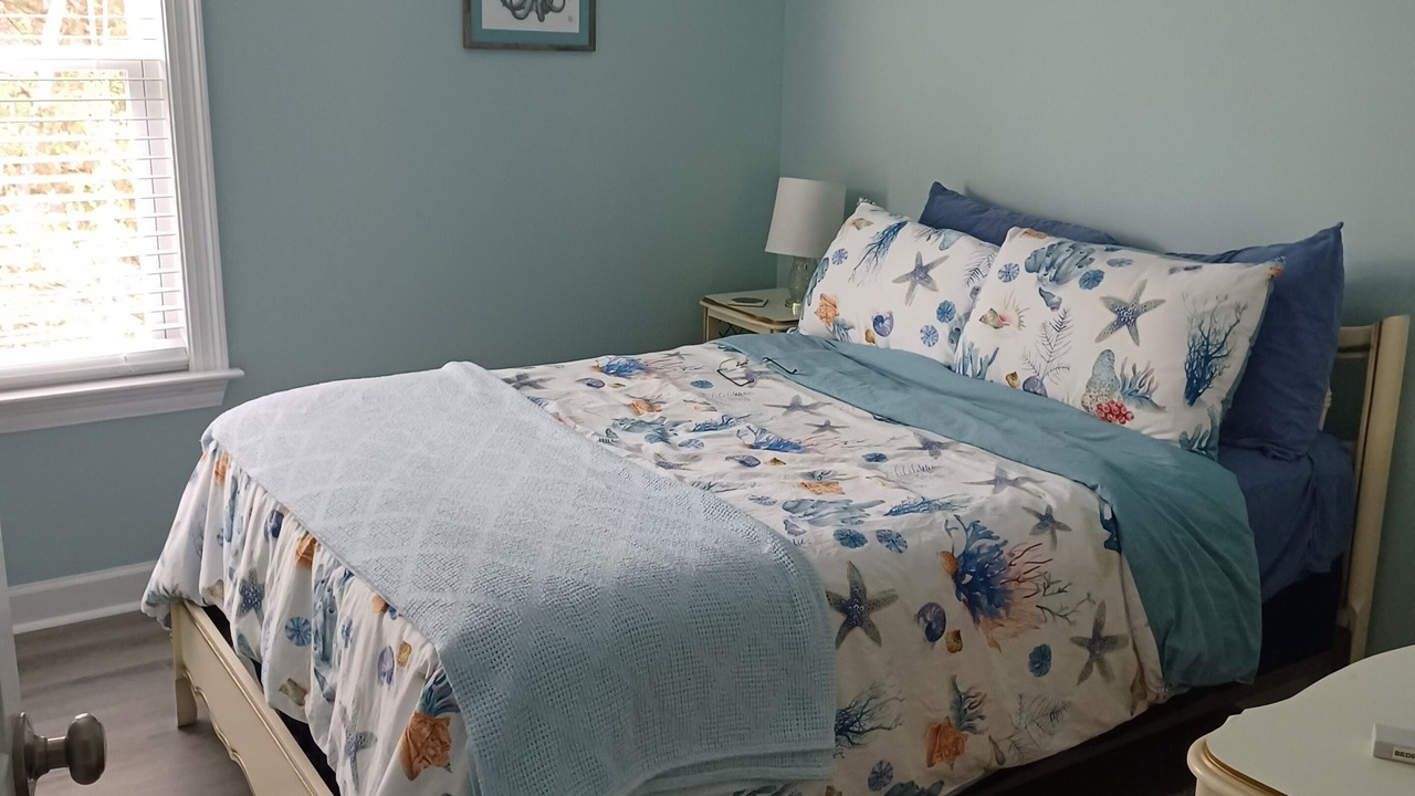 Photo of Bedroom in Pass Drury