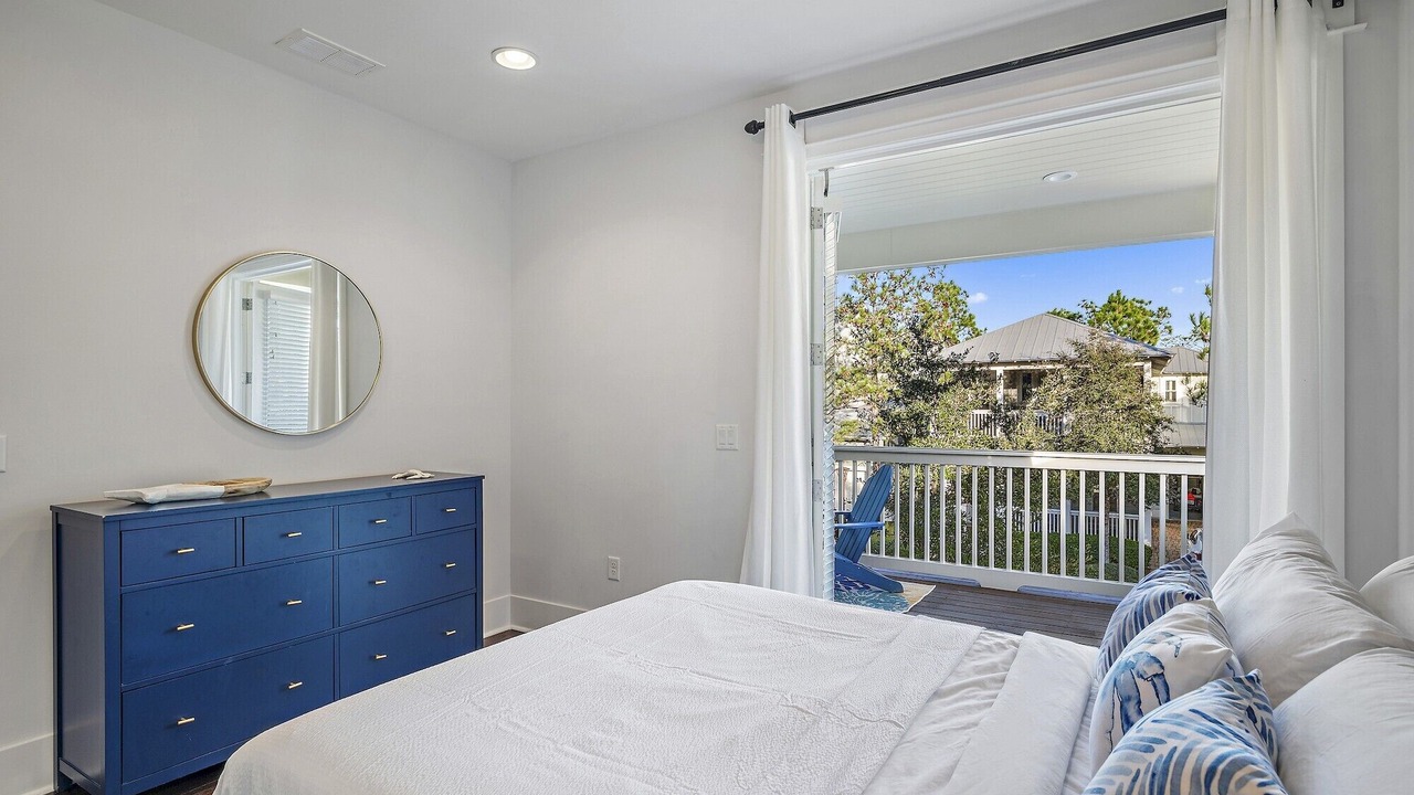 Photo of Bedroom in Santa Rosa Beach