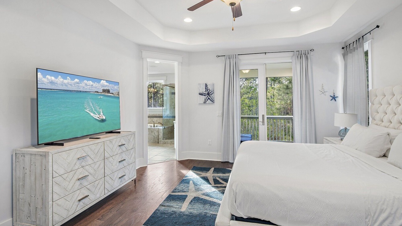 Photo of Bedroom in Santa Rosa Beach
