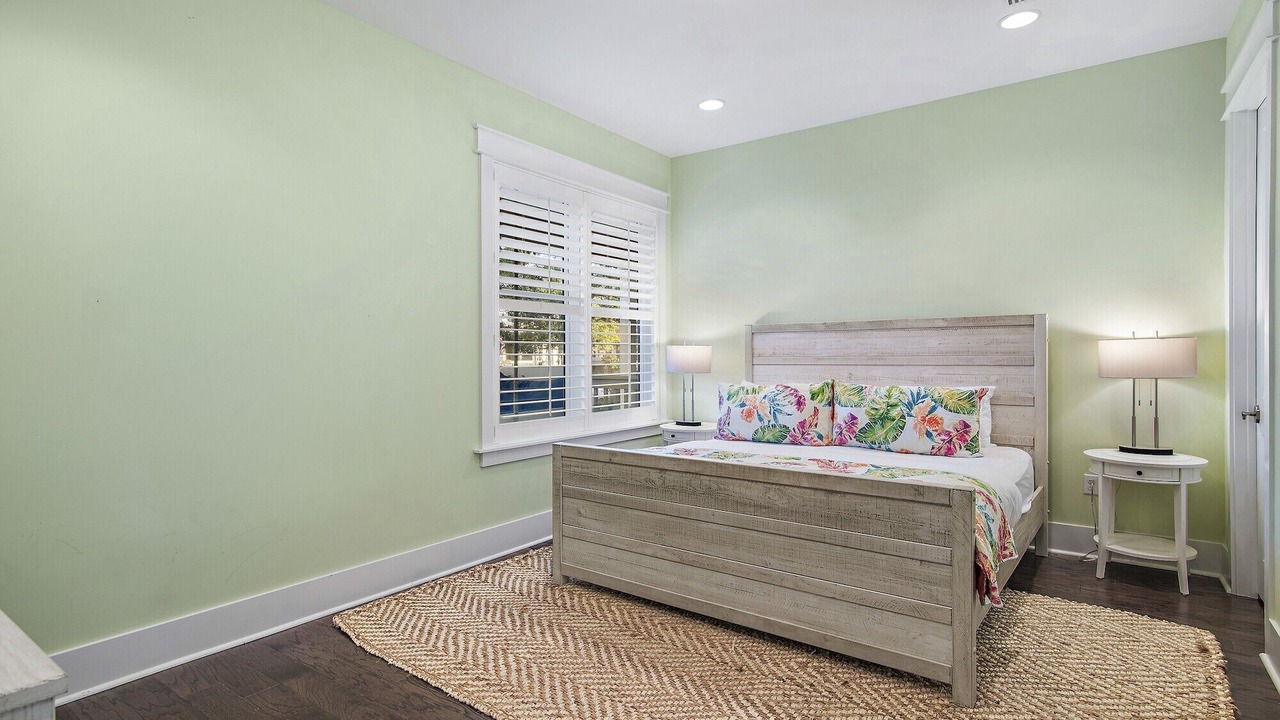 Photo of Bedroom in Santa Rosa Beach