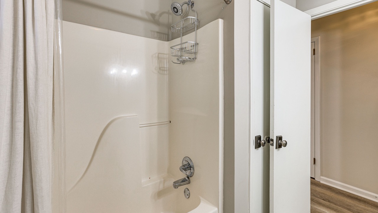 Photo of Bathroom in Fultondale