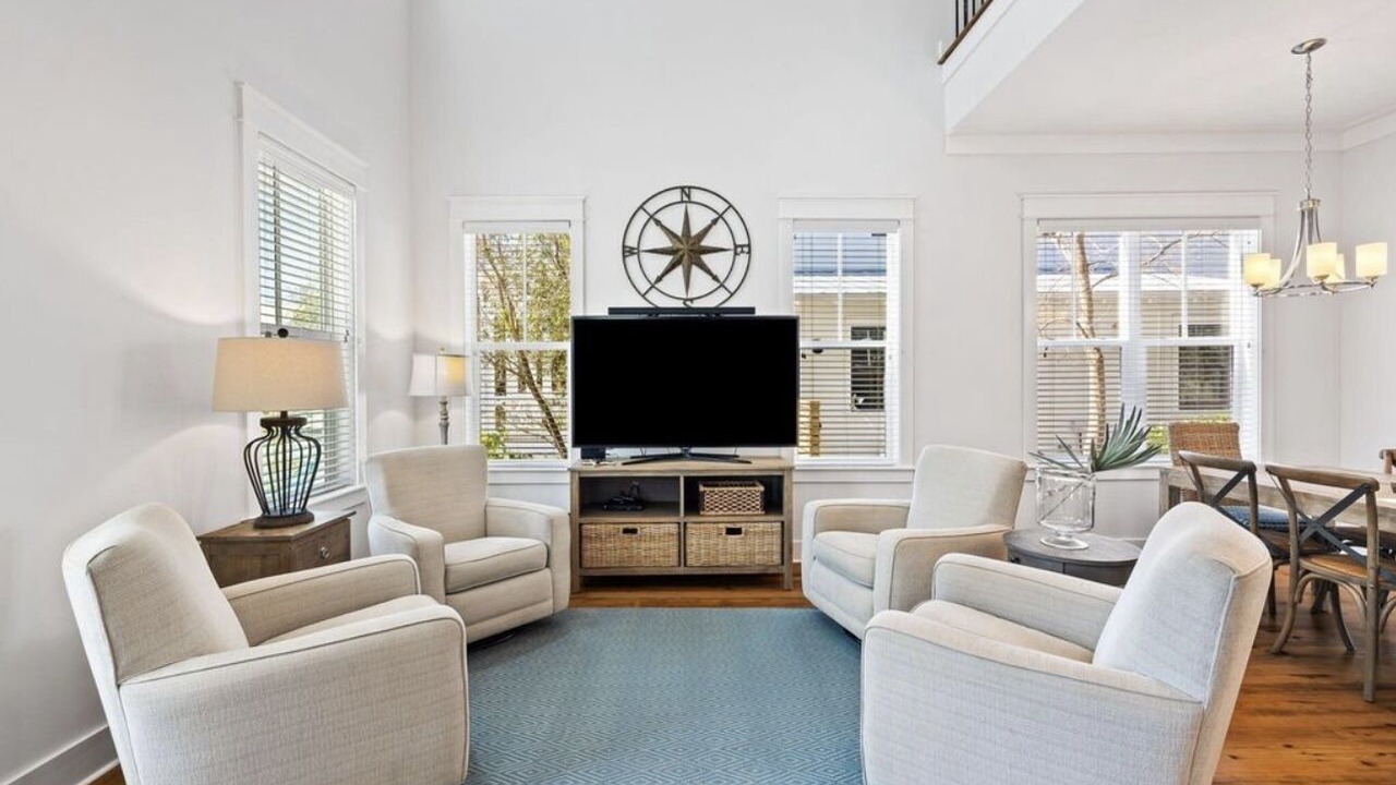 Photo of Livingroom in Lakeside at Blue Mountain Beach