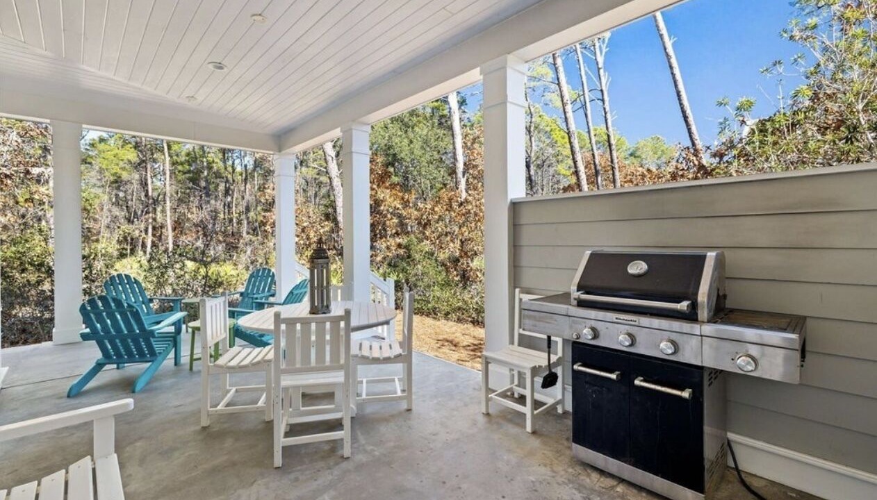Photo of Outdoor in Lakeside at Blue Mountain Beach