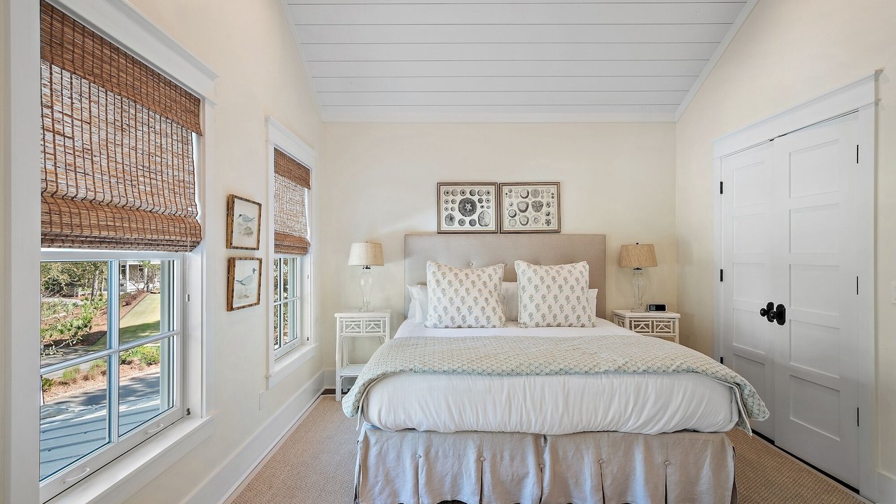 Photo of Bedroom in Forest District
