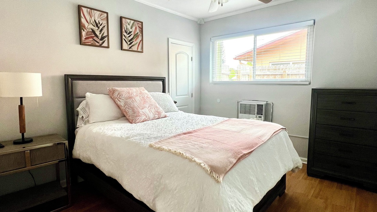 Photo of Bedroom in Palm Aire Village West