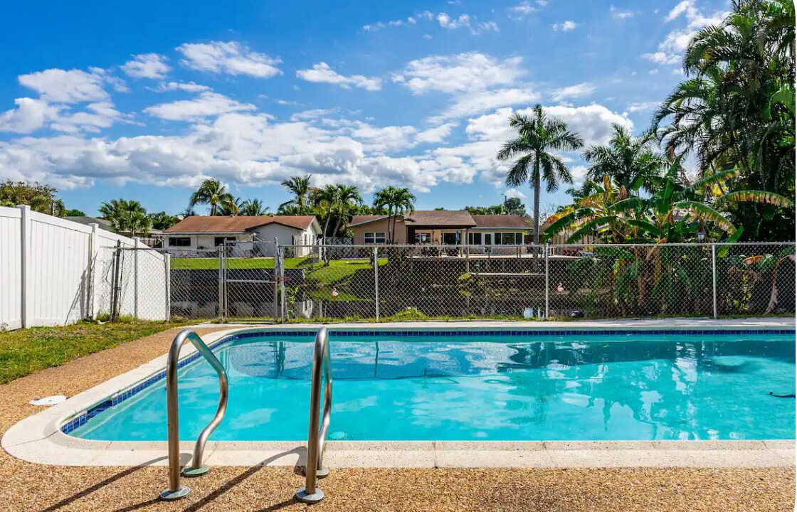 Photo of Outdoor in Palm Aire Village West